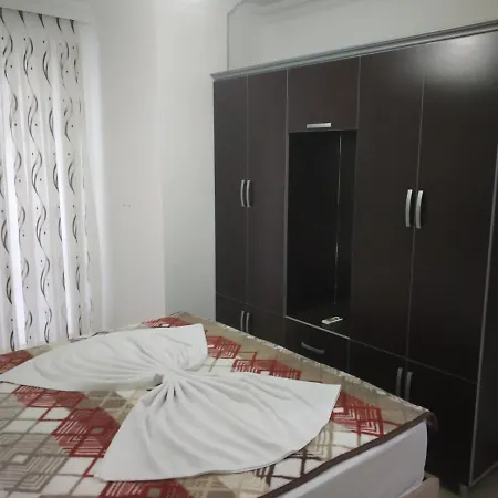 Apartament Elsira *